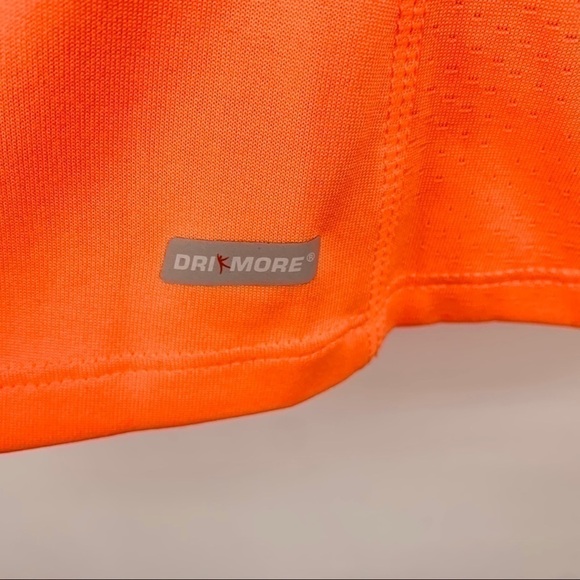 DANSKIN NOW performance pulloverTop - Picture 7 of 9